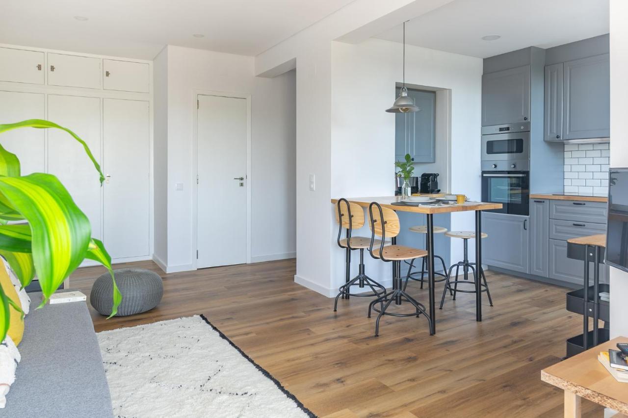 Spacious Apt Campo D'Ourique With Ac リスボン エクステリア 写真